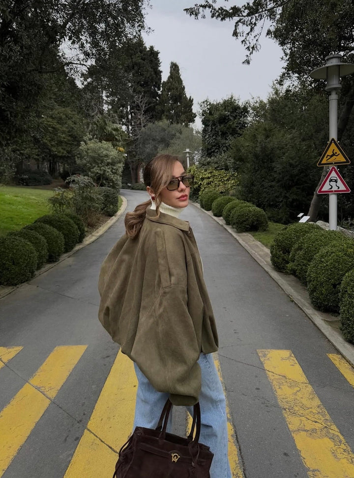 Alina™  Oversize’owy płaszcz zamszowy